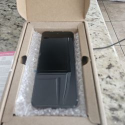 Samsung Galaxy Z Flip Phone 