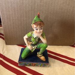 Jim Shore Walt Disney Showcase Collection Peter Pan Childhood Champion Figurine