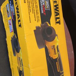 DEWALT 20-Volt MAX Cordless Brushless 4-1/2 to 5 in. Paddle Switch Angle Grinder with FLEXVOLT ADVANTAGE (Tool Only)solo herramienta 