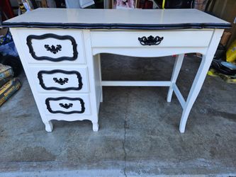 Student desk