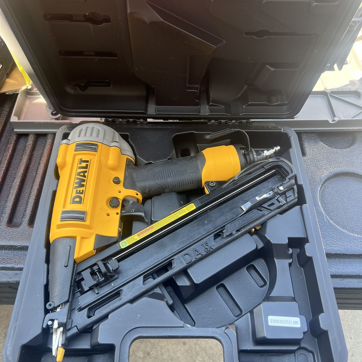 DEWALT Pneumatic 15 Gauge DA Nailer for Sale in Garden Grove CA OfferUp