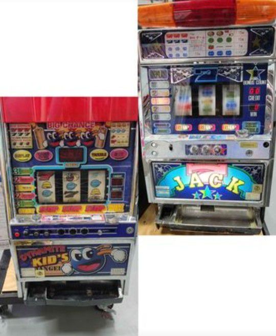 🎰 Slot Machines 🎰