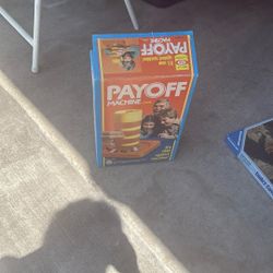 Vintage Payoff Machine Game