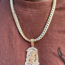 14k Premium Gold Plated Necklace And Pendant💥💥