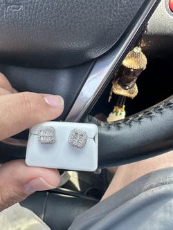 VVS Moissanite Earrings