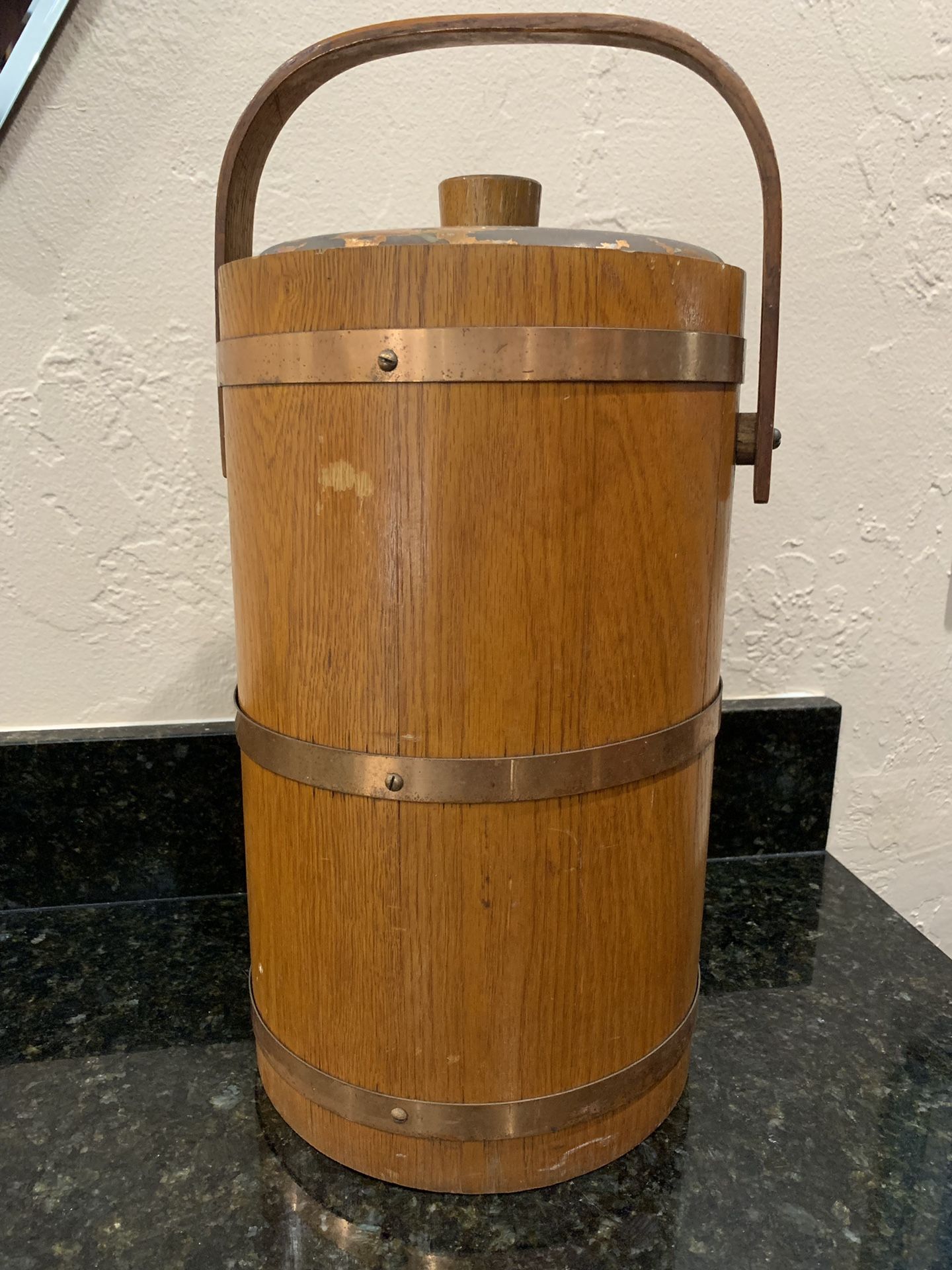Vintage Thermos Wood Ice Bucket - Excellent Vintage Condition!!