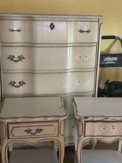 Bedroom set French Provincial