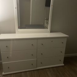 White Wood Twin Bed with Twin Trundle and Matching 6  Drawer Dresser With Mirror 