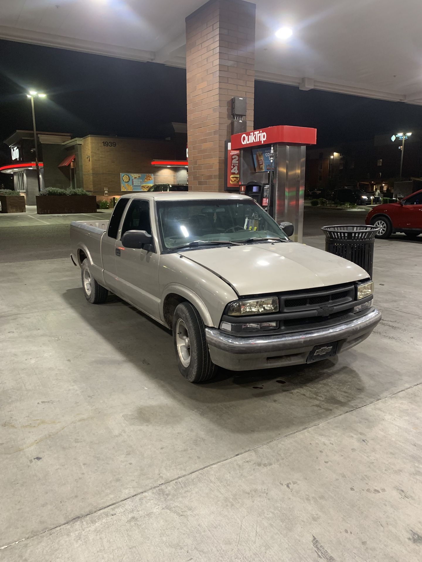 2000 Chevrolet S-10