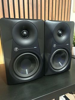 Mackie MR524 5 Inch Monitor Speakers Pair