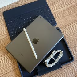 Apple iPad 7th Generation 128GB With Logitech Keyboard and Pencil