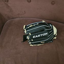 Brand New Easton Professional Collection Baseball Glove