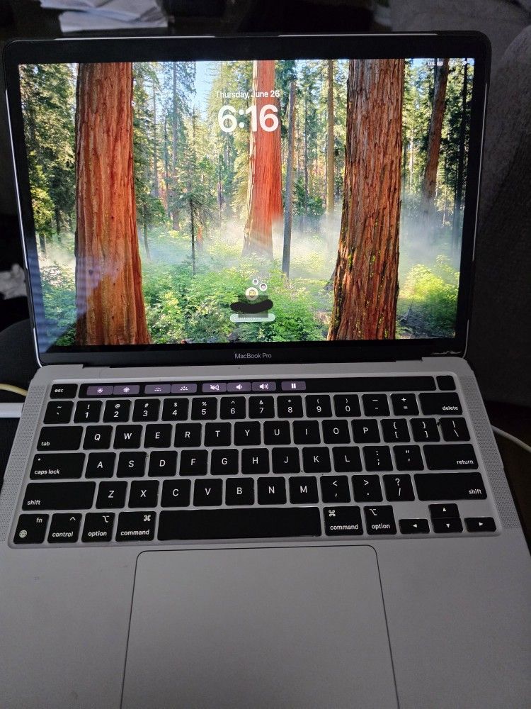 Apple Macbook Pro M1 2020