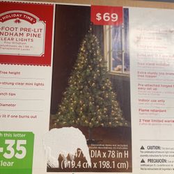 6.5 Foot Prelit Tree