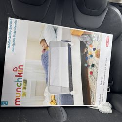 Munchkin Toddler Bed Rail, Fits Twin, Full and Queen Size Mattresses, Grey