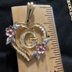 Gold Plated  Chain  / Oro Laminado  Cadena Letra G  