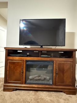 Solid Wood TV Stand Entertainment Center with Electric Fireplace & Flat Screen TV Combo