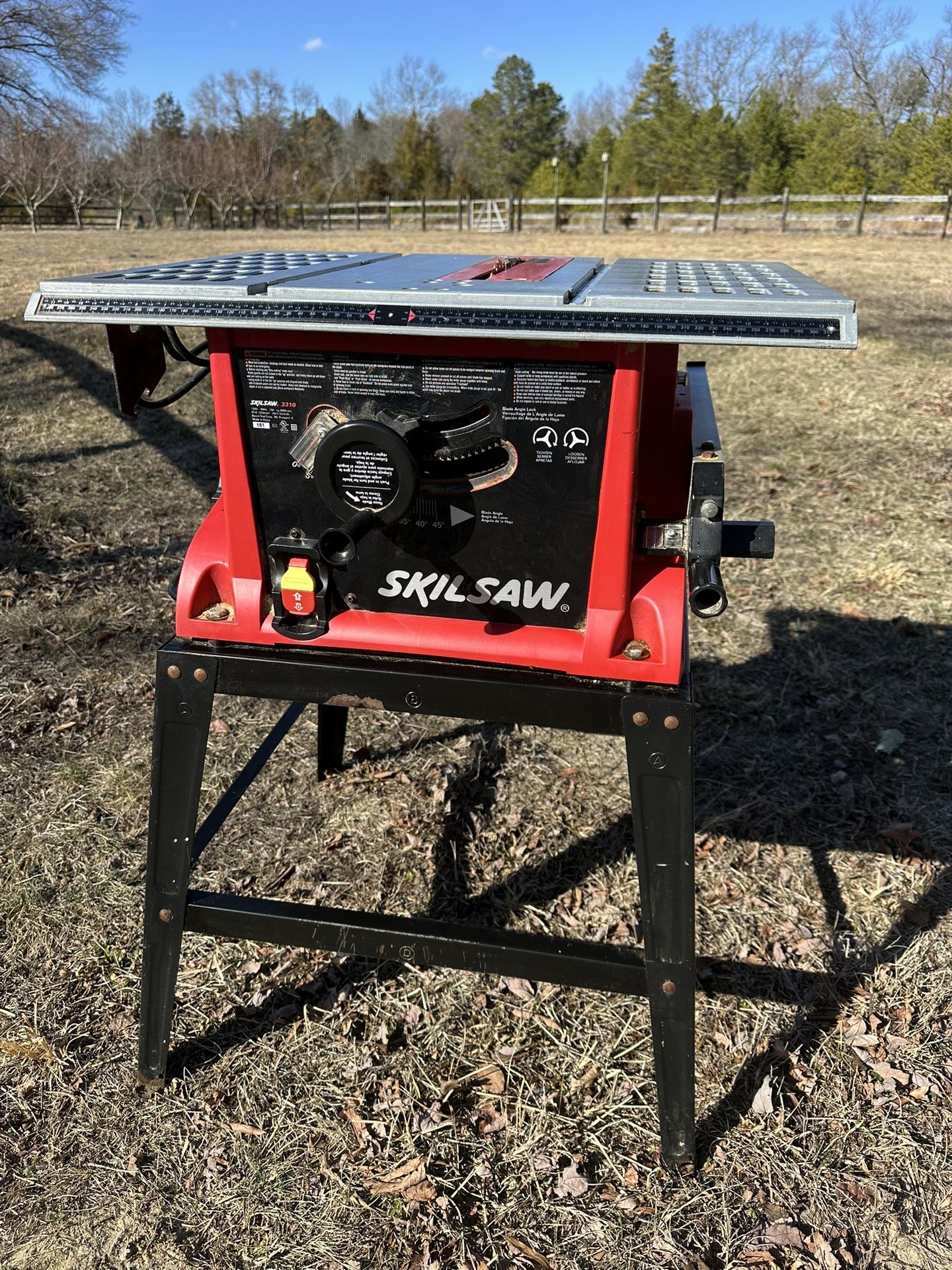 SkilSaw Table saw