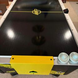 Dynamo Air Hockey Table 