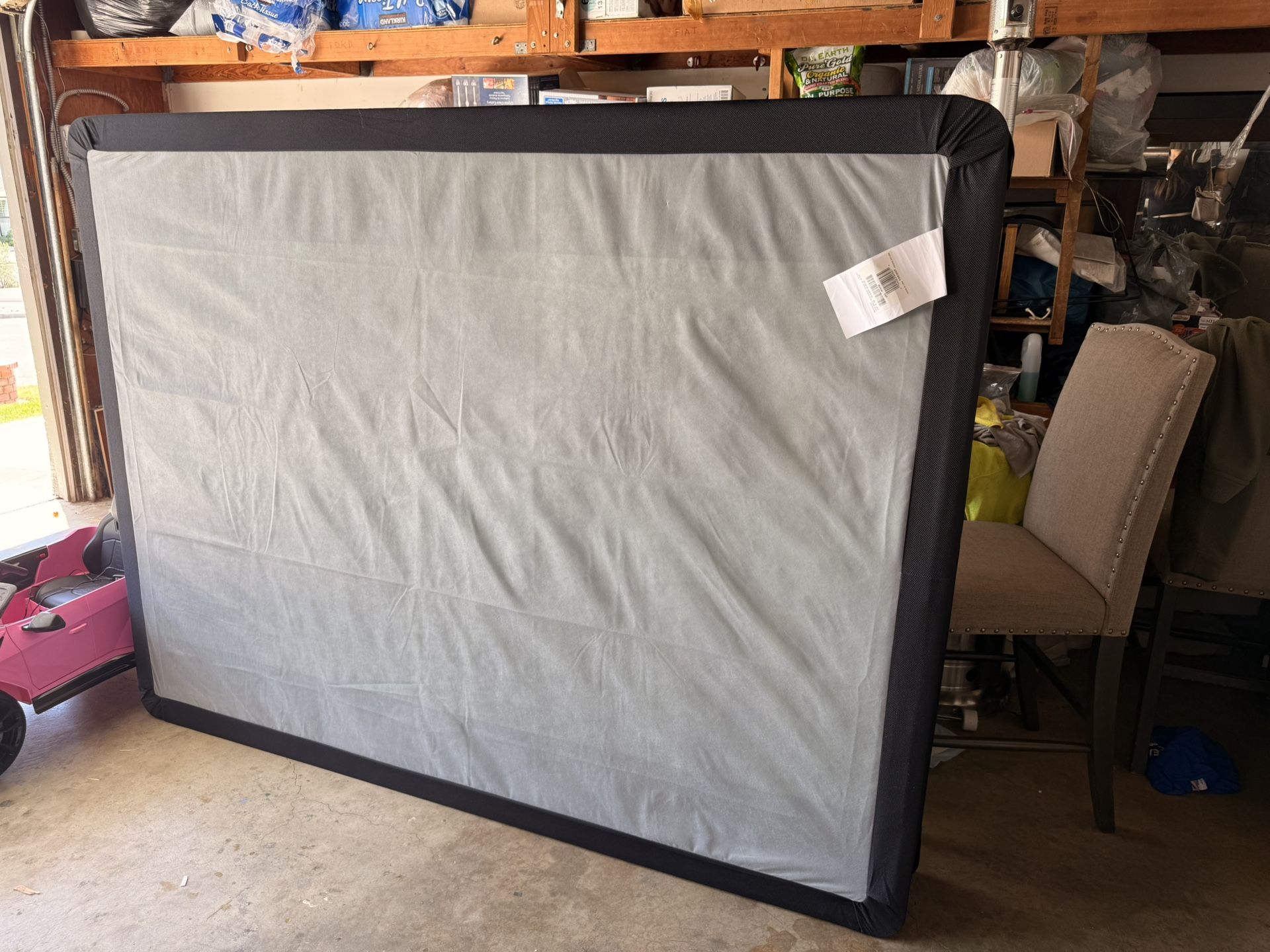 Brand New Box spring (queen)