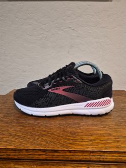 Brooks Addiction GTS 15 Athletic Running Shoes 
Women's Size US 8.5 Wide D