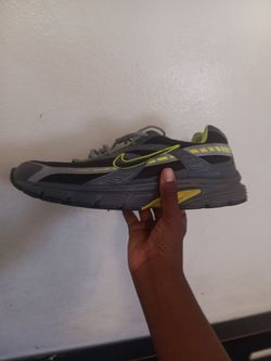 Nike Initiator