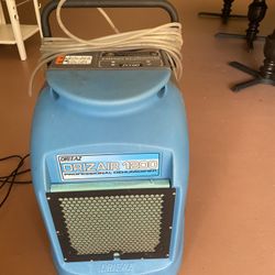 Dehumidifier 