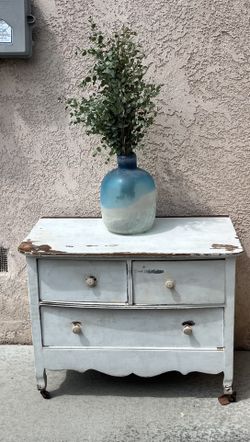 Vintage Dresser On Casters !! Super Cute