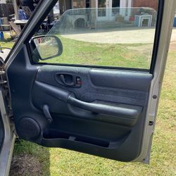 98 Chevy  S10 Parts