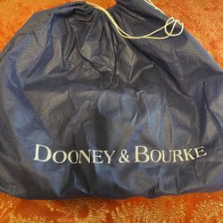Dooney Bourke Purse