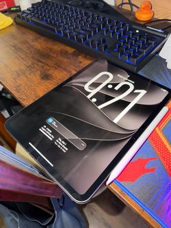 iPad Pro 11” M5
