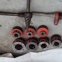 rocadora de tubo de 2", 1,/1/2, 1 1/4,1, 3/4, 1/8" y dos roscas