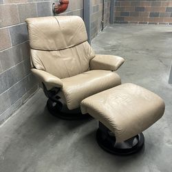 GREAT DEAL on a EKORNES "Dream" Recliner!