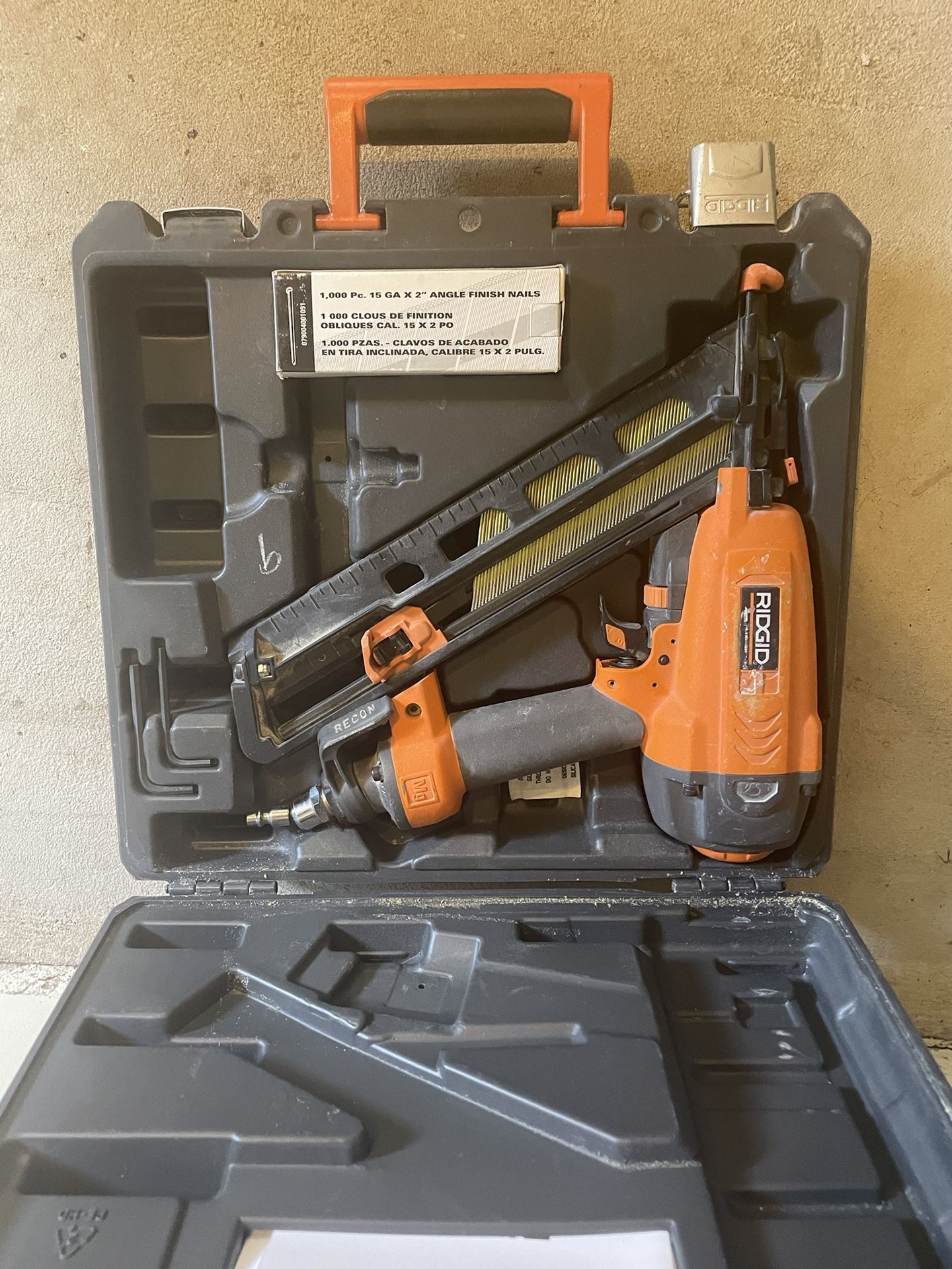 Rigid Angled Finish Nailer