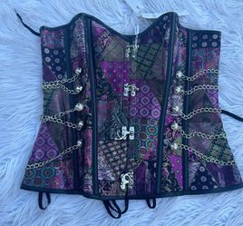 Women’s gothic steampunk corset costume