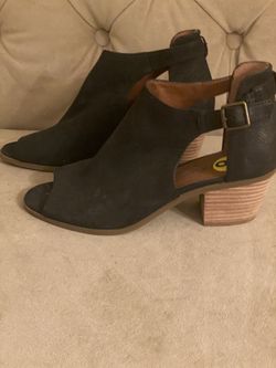 Women’s Peep-Toe Ankle Booties