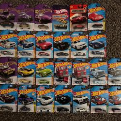 Hot Wheels & Matchbox Die Cast Cars 20/23,24,25