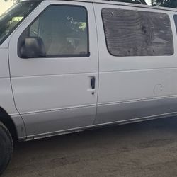 2001 ford e150