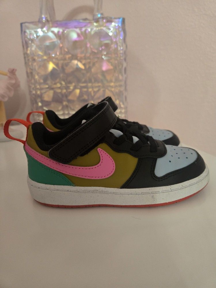 Nike Court Borough Low Recraft – Size 9C – Multicolor