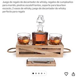 WHISKY DECANTER WITH GLASSES