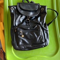 woman’s purse backpack