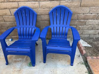 Free chairs, table etc .