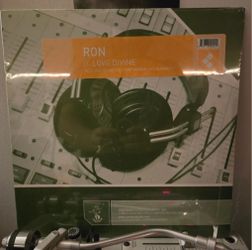 RON LOVE DIVINE 12" Single NM Centaur 50(contact info removed)1 2001