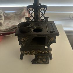 Antique Cast Iron Toy Stove