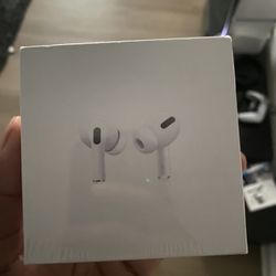 APPLE PRO’s