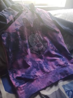 Disneyland women sweater vintage
