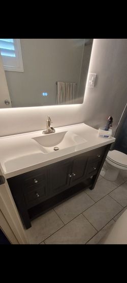 Bathroom vanity