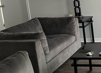 Love seat/barstools