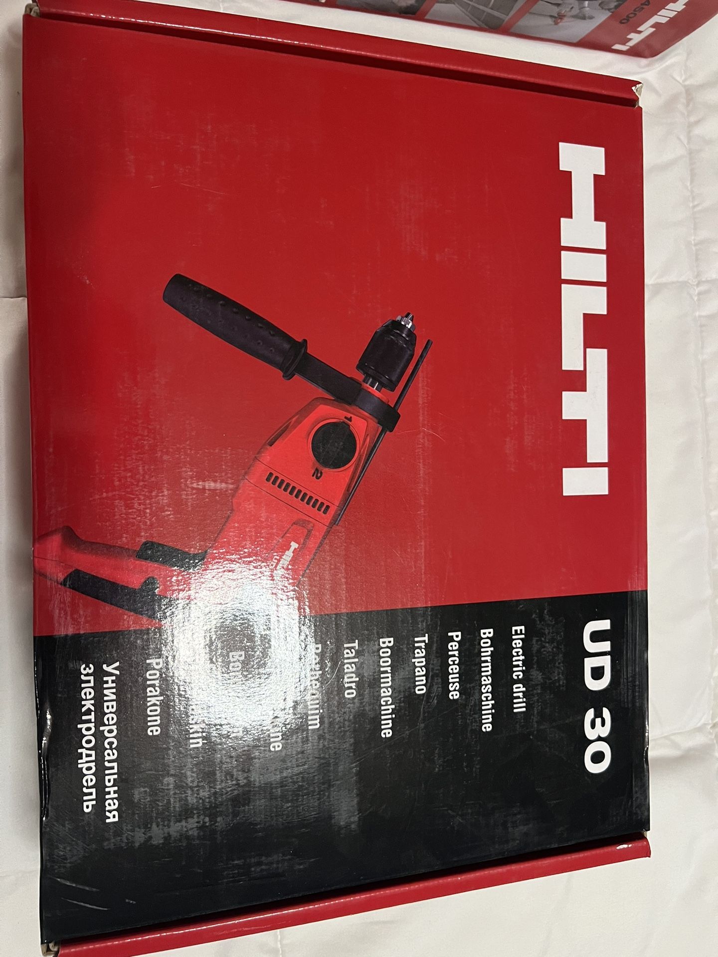Hilti UD30 Drill