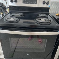 GE Stove 
